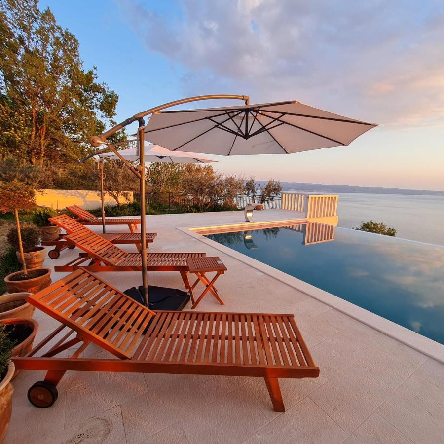 Sea View Luxury Apart Hotel Villa Conte With Swiming Pool And Romantic Spa Podstrana Bagian luar foto