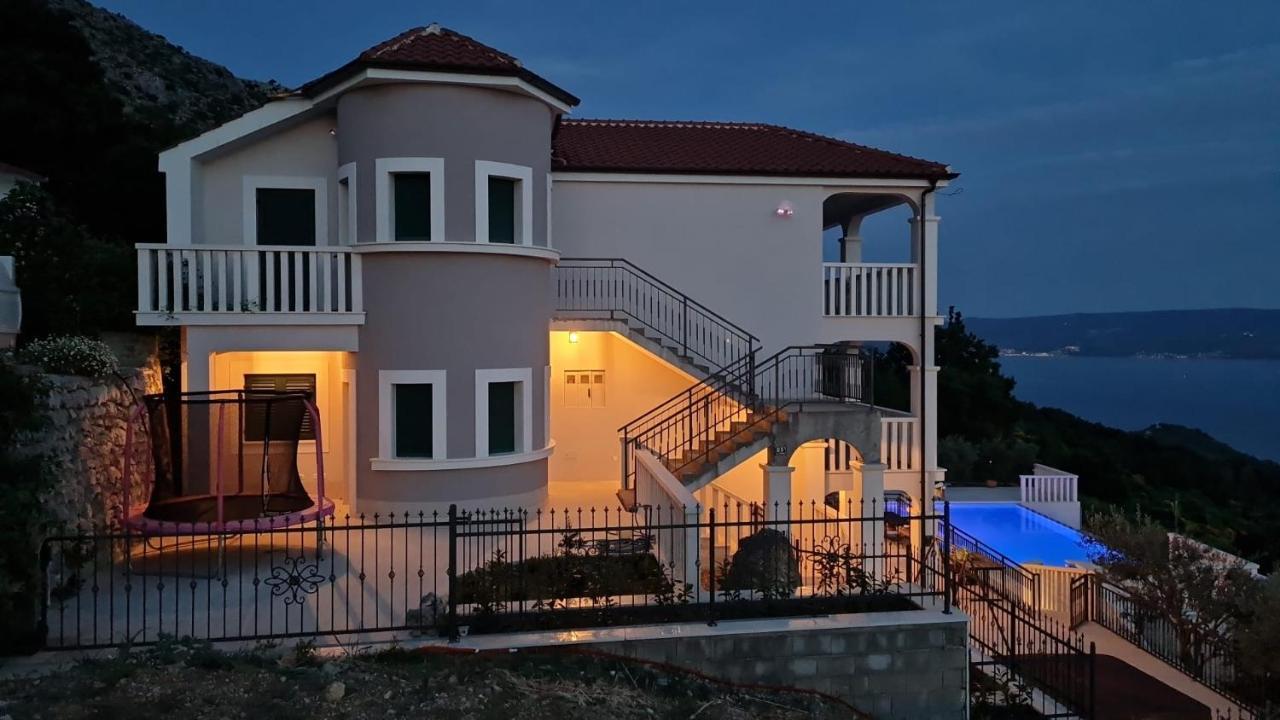Sea View Luxury Apart Hotel Villa Conte With Swiming Pool And Romantic Spa Podstrana Bagian luar foto