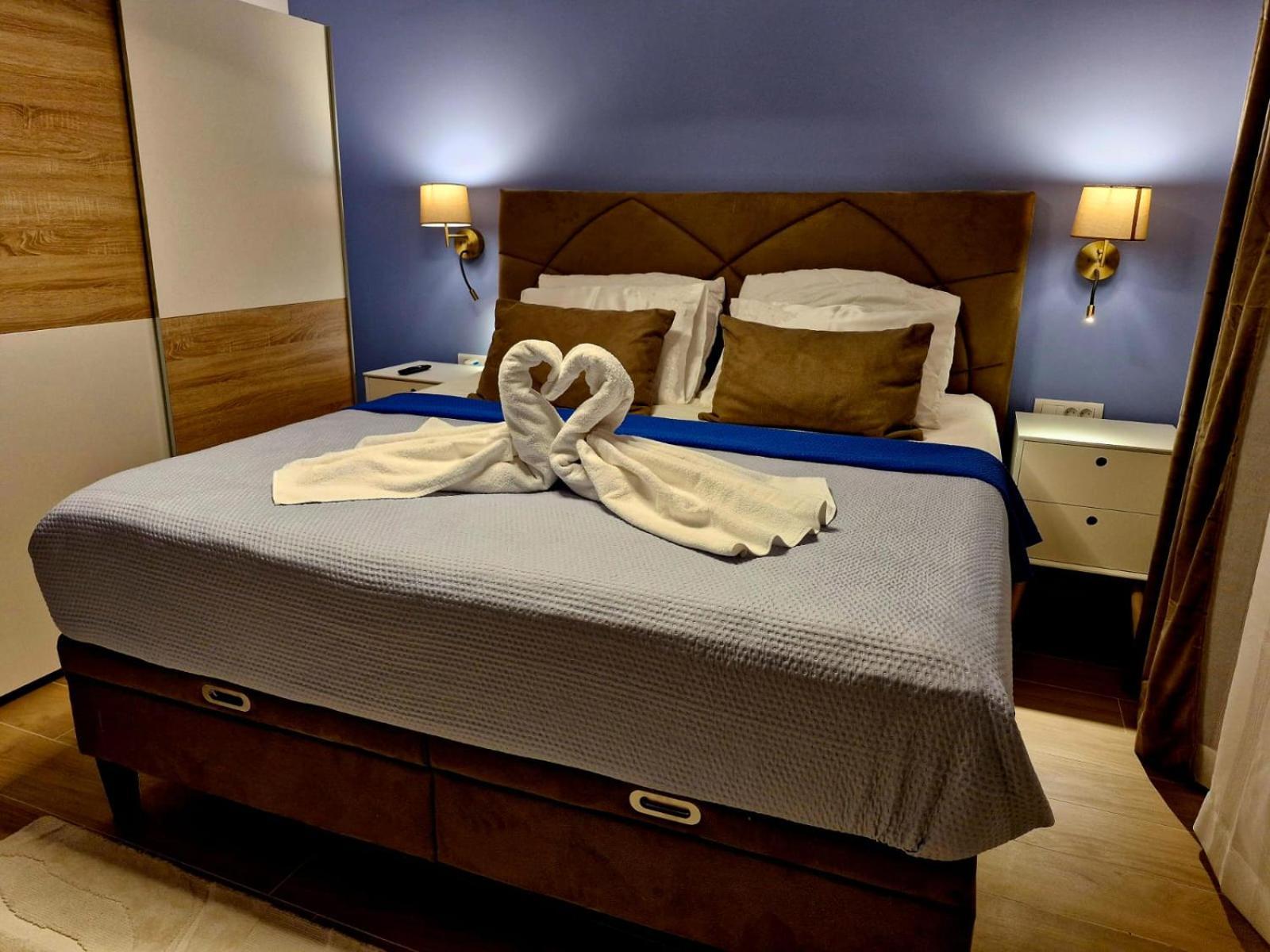 Sea View Luxury Apart Hotel Villa Conte With Swiming Pool And Romantic Spa Podstrana Bagian luar foto