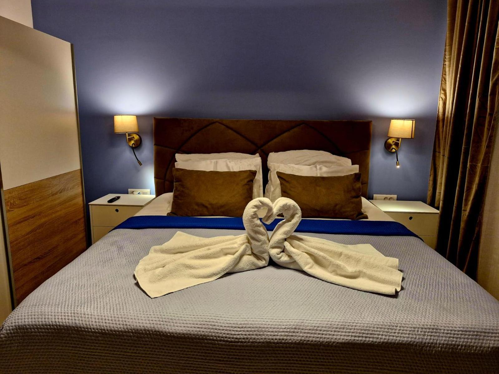 Sea View Luxury Apart Hotel Villa Conte With Swiming Pool And Romantic Spa Podstrana Bagian luar foto